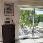 A L'ombre Du Mont Saint Michel - Bed & Breakfast, D'hotes 3* Huisnes-sur-Mer