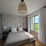 Bed & Breakfast A L'ombre Du Mont Saint Michel - Bed & Breakfast, D'hotes