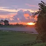 A L'ombre Du Mont Saint Michel - Bed & Breakfast, D'hotes Bed & Breakfast 3*