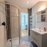 Bed & Breakfast A L'ombre Du Mont Saint Michel - Bed & Breakfast, D'hotes 3*