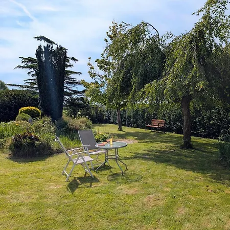 Bed & Breakfast A L'ombre Du Mont Saint Michel - Bed & Breakfast, D'hotes 3*