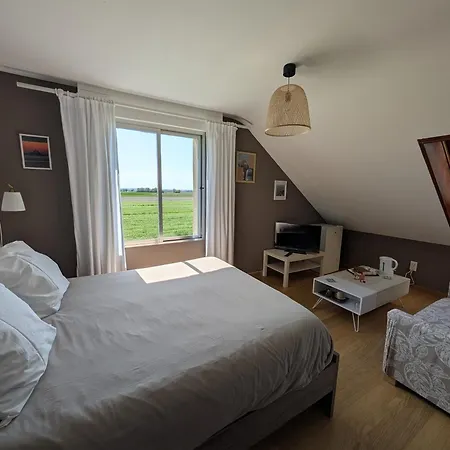 A L'ombre Du Mont Saint Michel - Bed & Breakfast, D'hotes Frühstückspension Huisnes-sur-Mer