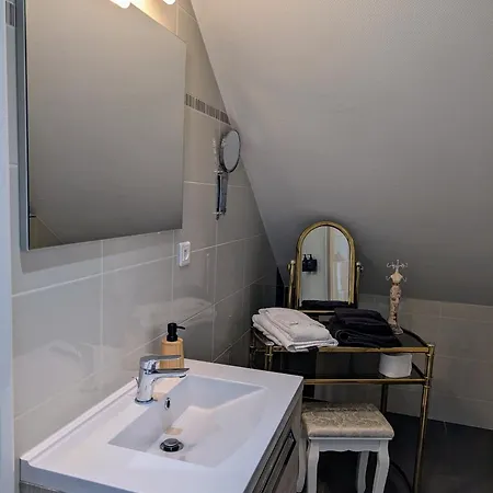 A L'ombre Du Mont Saint Michel - Bed & Breakfast, D'hotes 3*
