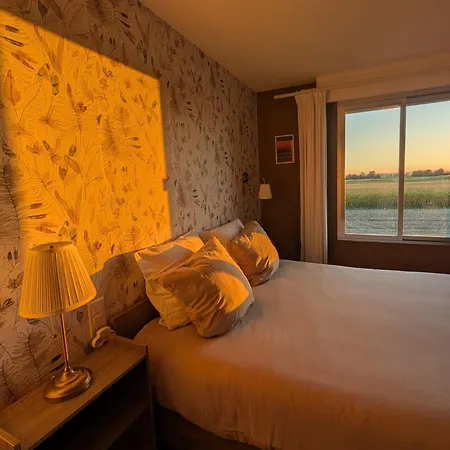 Bed & Breakfast A L'ombre Du Mont Saint Michel - Bed & Breakfast, D'hotes 3*