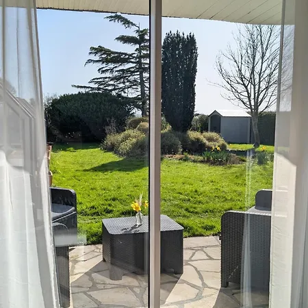 Bed & Breakfast A L'ombre Du Mont Saint Michel - Bed & Breakfast, D'hotes 3*