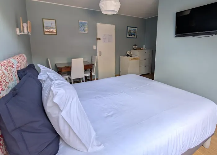 A L'ombre Du Mont Saint Michel - Bed & Breakfast, D'hotes Bed & Breakfast 3*