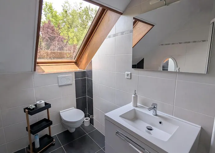 A L'ombre Du Mont Saint Michel - Bed & Breakfast, D'hotes Huisnes-sur-Mer