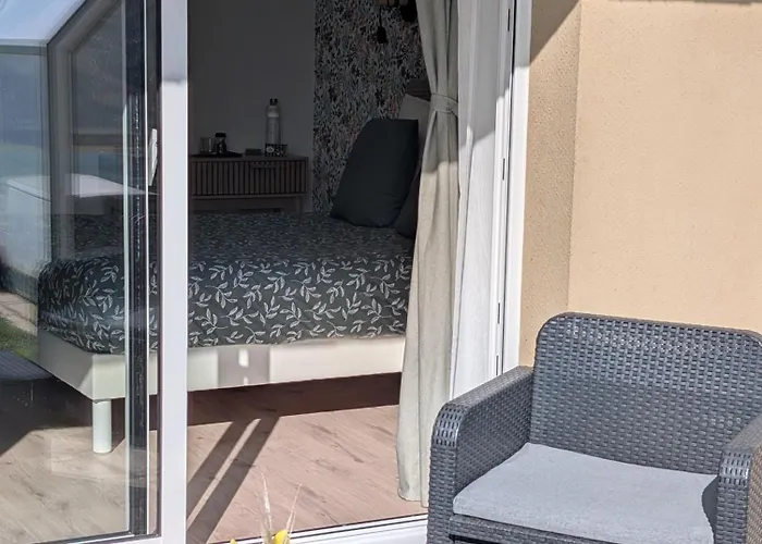 A L'ombre Du Mont Saint Michel - Bed & Breakfast, D'hotes Bed & Breakfast Huisnes-sur-Mer